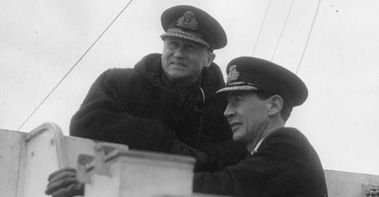 0652 Admiral Ramsay Receives Reports From Ashore