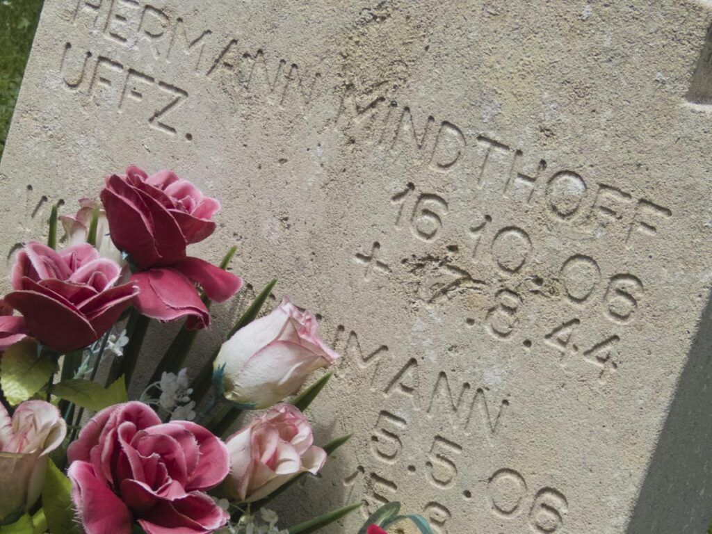 Champigny-Saint-André German War Cemetery