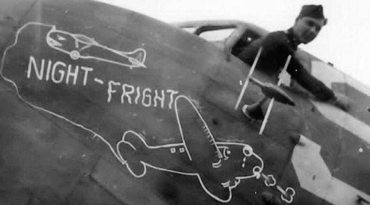 Douglas C-47 Skytrain 42-100521 "Night Fright"