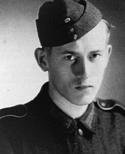 Helmut Romer