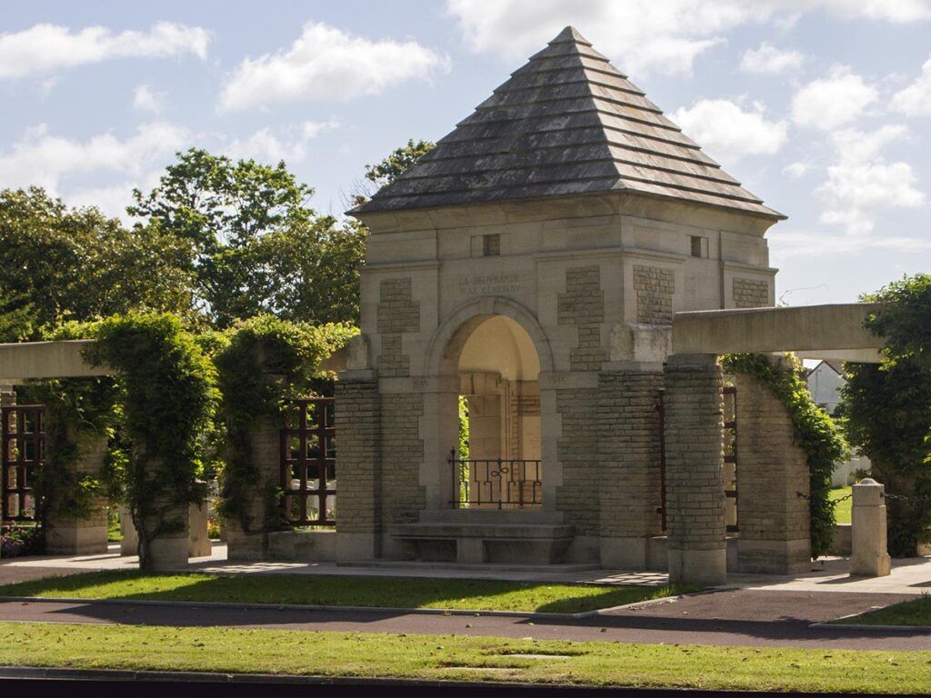 La Délivrande War Cemetery
