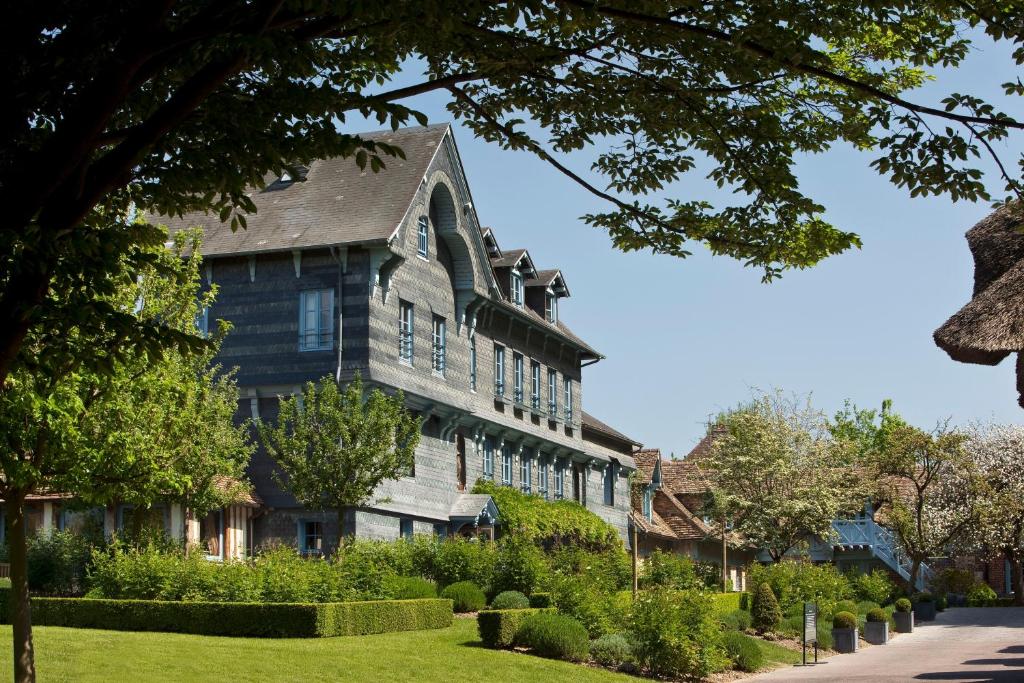La Ferme Saint Siméon - Relais & Châteaux