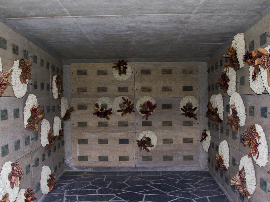 Mont-de-Huisnes German War Cemetery