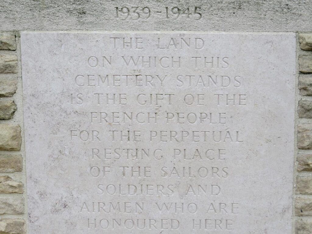 Secqueville-en-Bessin War Cemetery