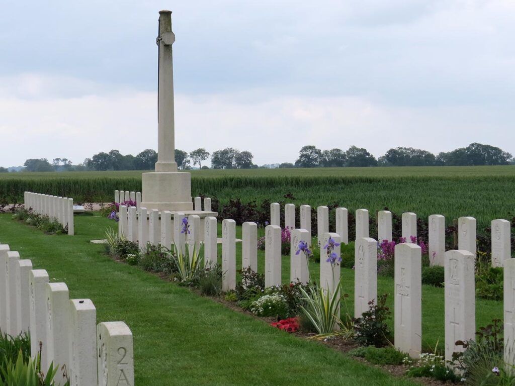 Secqueville-en-Bessin War Cemetery
