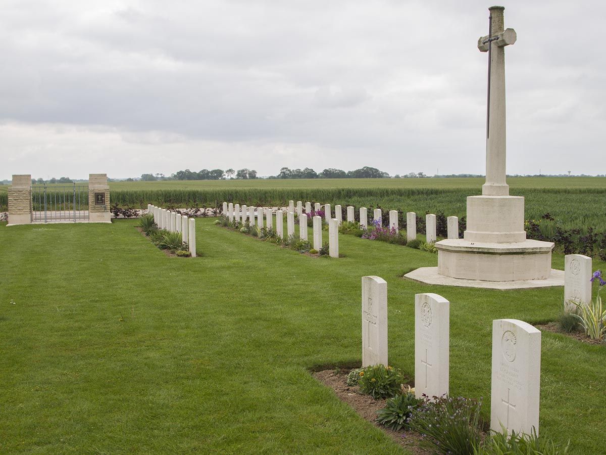 Secqueville-en-Bessin War Cemetery Travel Guide