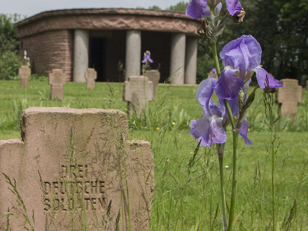 St-Désir-de-Liseux German War Cemetery
