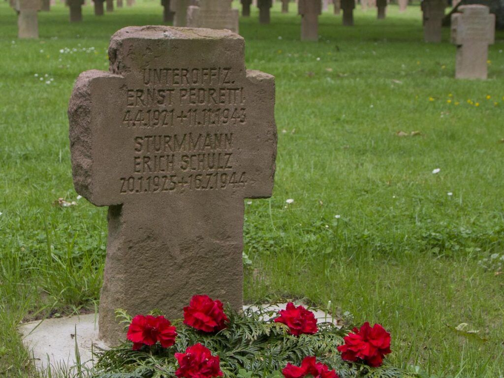 St-Désir-de-Liseux German War Cemetery