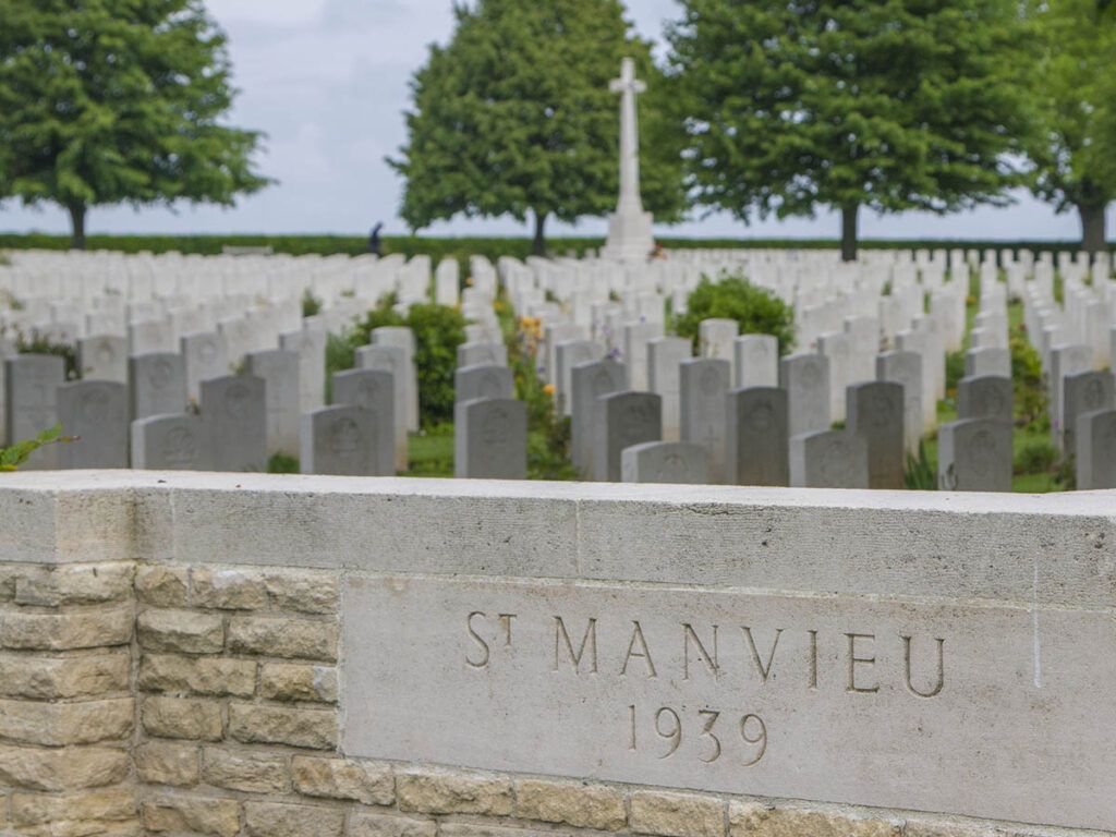 St. Manvieu War Cemetery Travel Guide